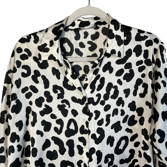 Zara Black and White Button Down Dress Shirt Collar Blouse - Picture 2 of 7